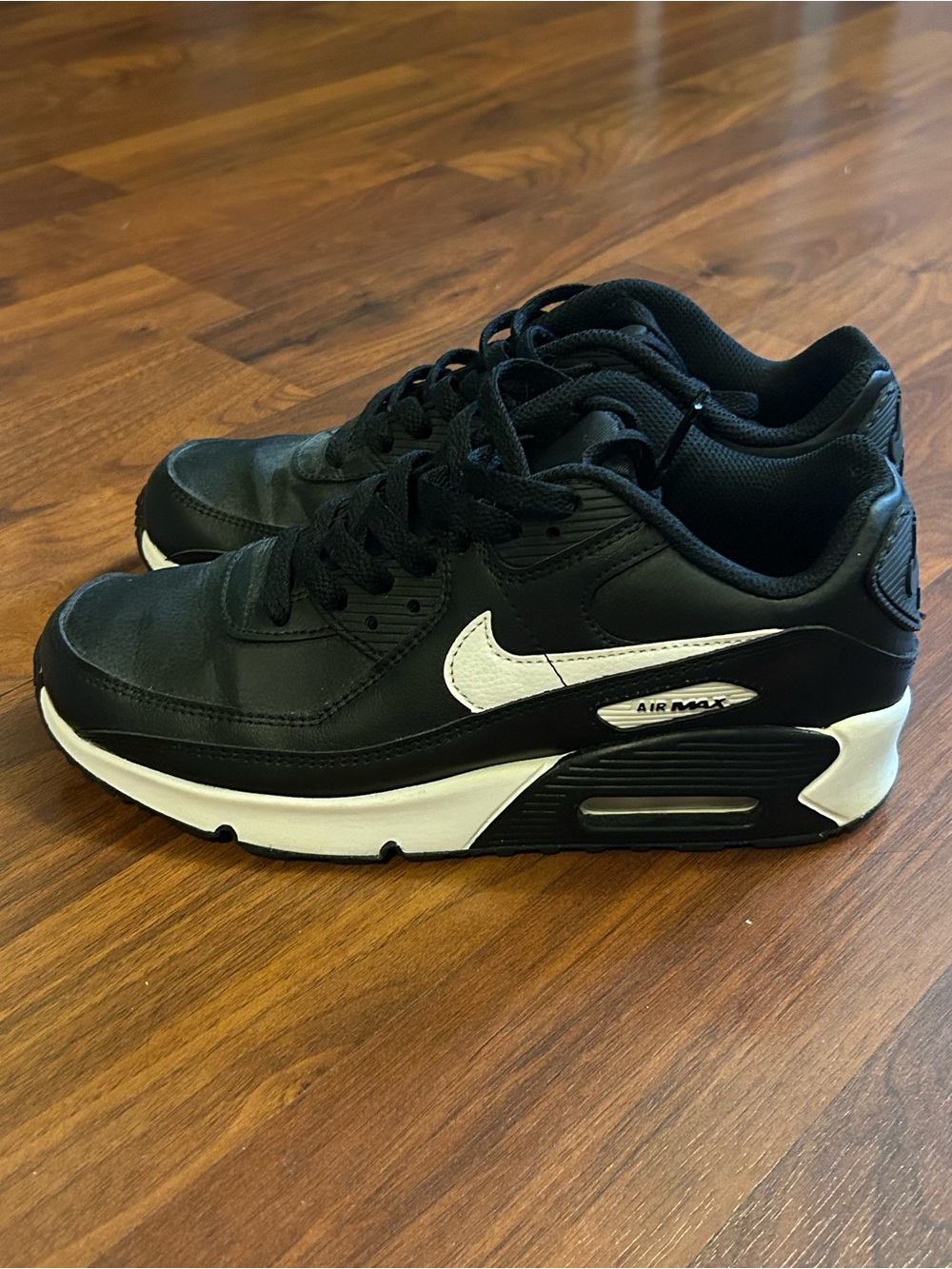 Nike Kids' Air Max Black/White Casual Sneakers 6